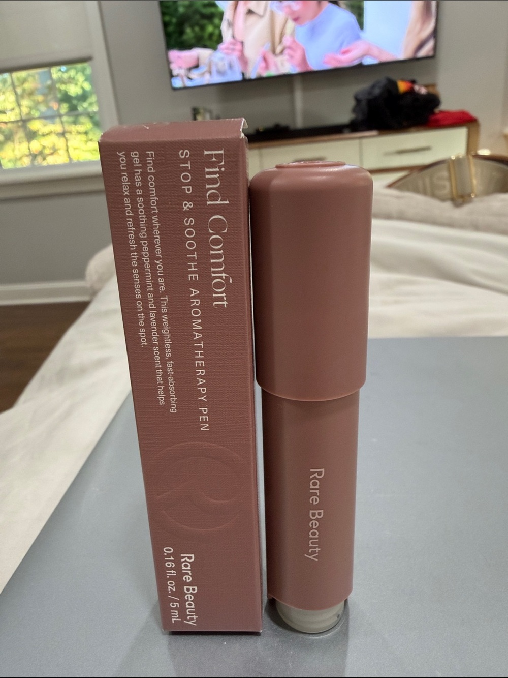 Rare Beauty Find Comfort Stop & Soothe Aromatherapy Pen — Mauve Pink